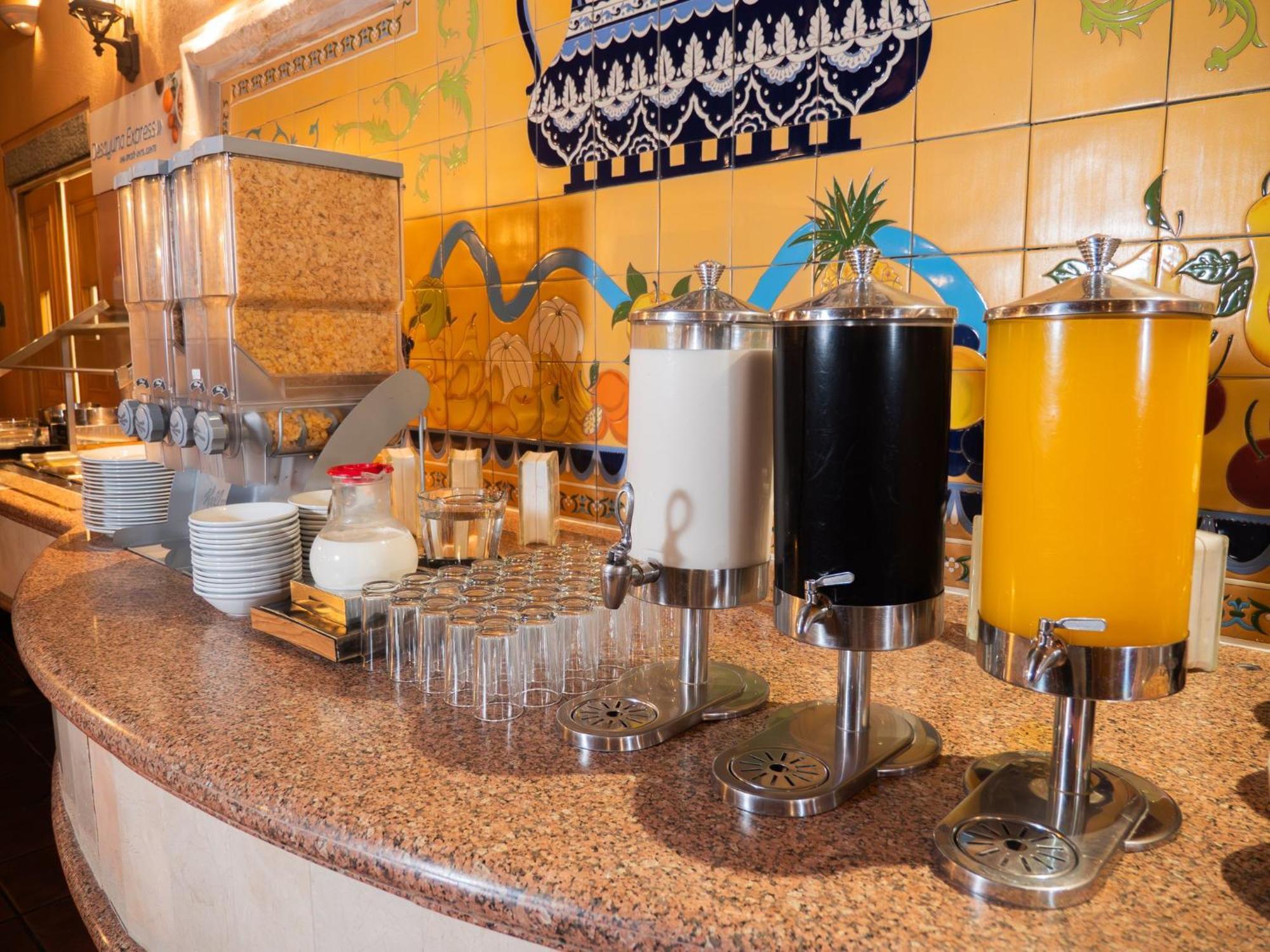 Holiday Inn Express Silao-Aeropuerto Bajio By Ihg Eksteriør billede