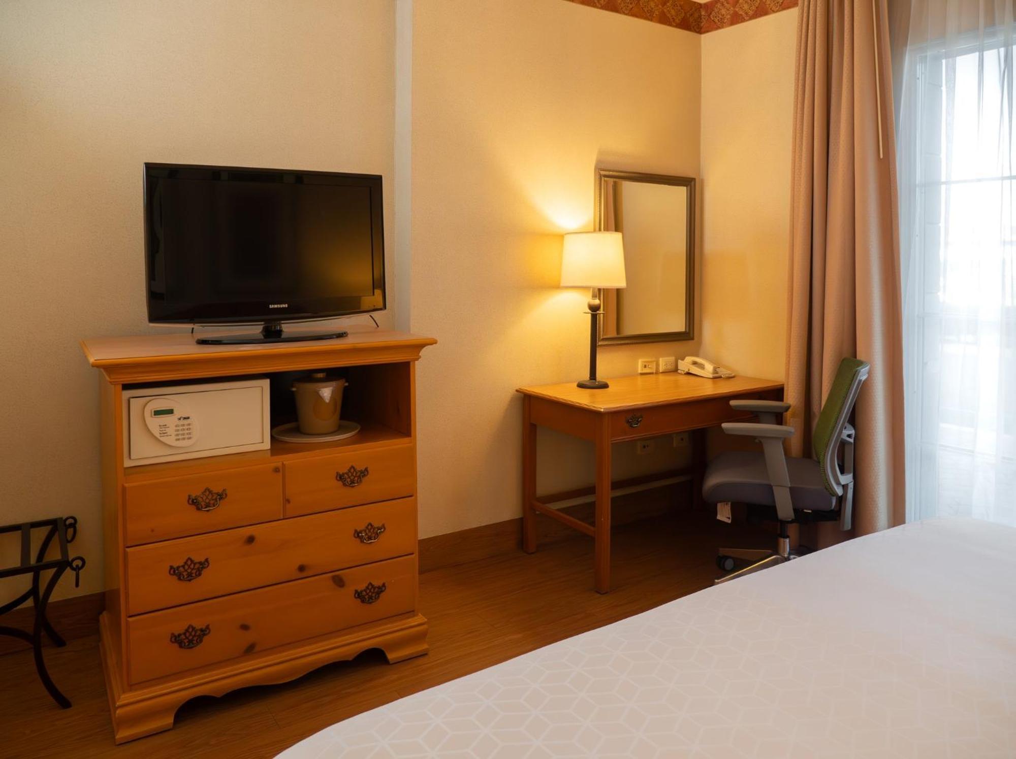 Holiday Inn Express Silao-Aeropuerto Bajio By Ihg Eksteriør billede