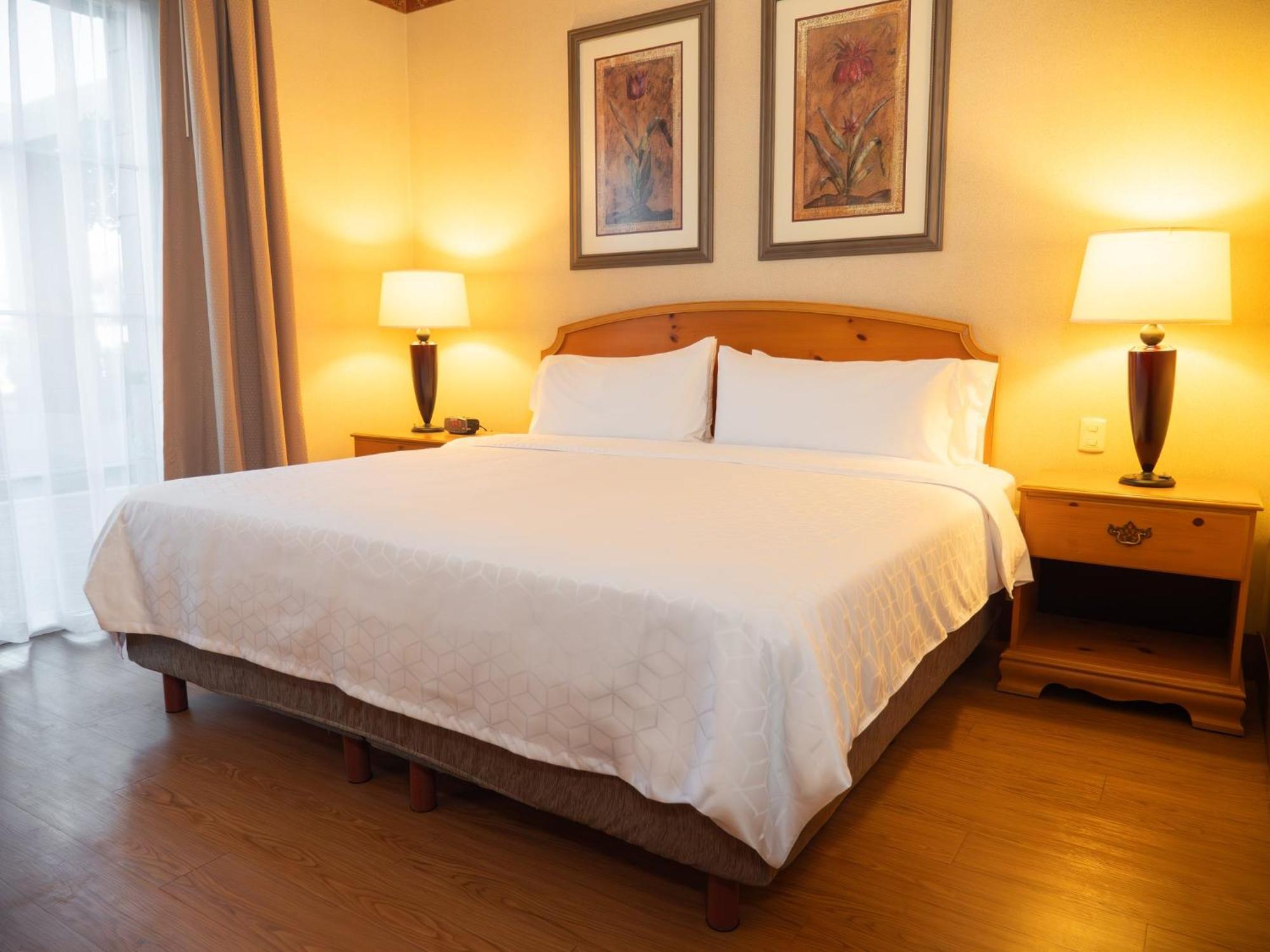 Holiday Inn Express Silao-Aeropuerto Bajio By Ihg Eksteriør billede