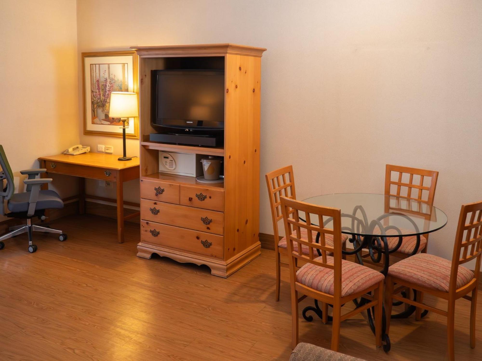 Holiday Inn Express Silao-Aeropuerto Bajio By Ihg Eksteriør billede