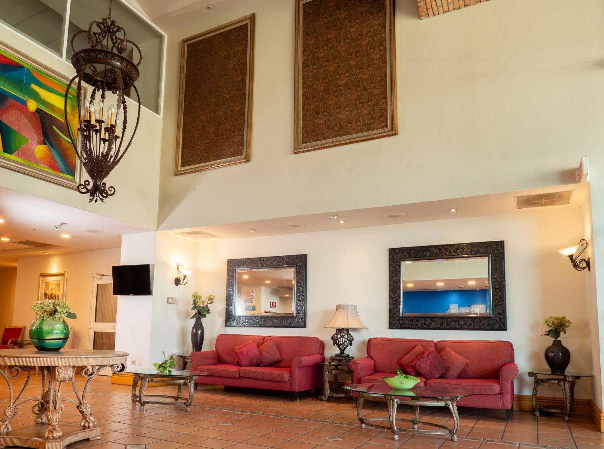 Holiday Inn Express Silao-Aeropuerto Bajio By Ihg Eksteriør billede
