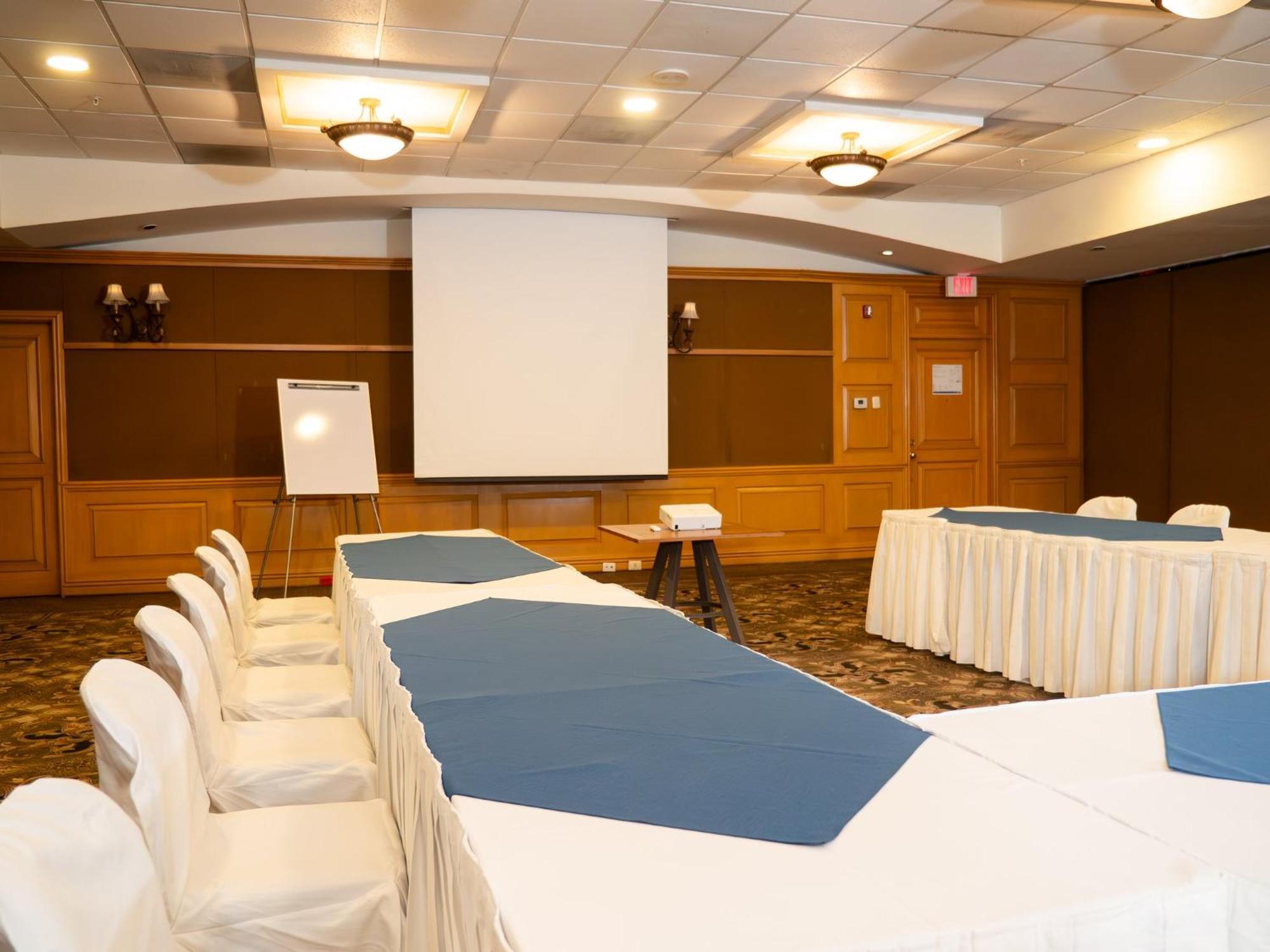 Holiday Inn Express Silao-Aeropuerto Bajio By Ihg Eksteriør billede