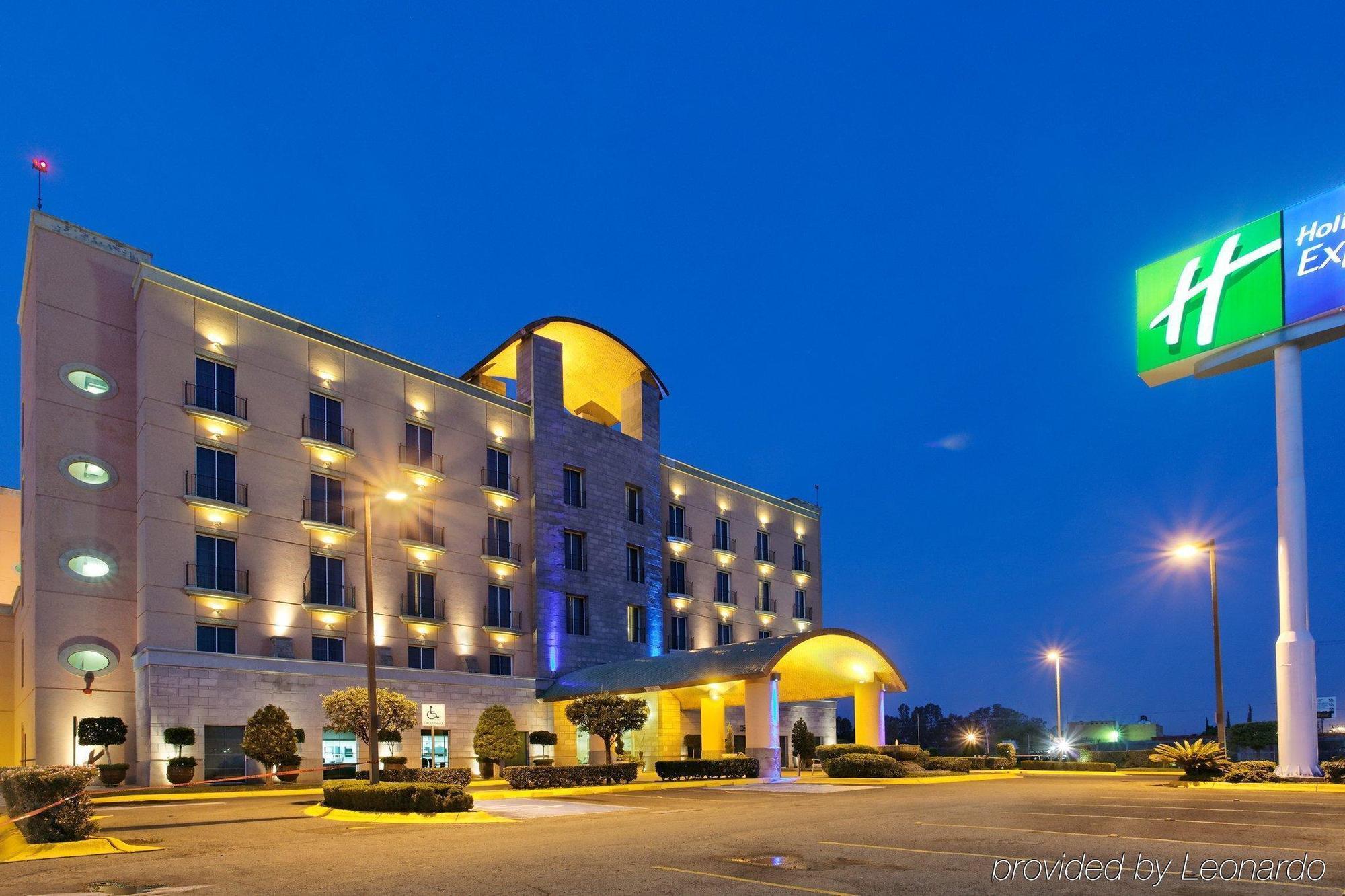 Holiday Inn Express Silao-Aeropuerto Bajio By Ihg Eksteriør billede