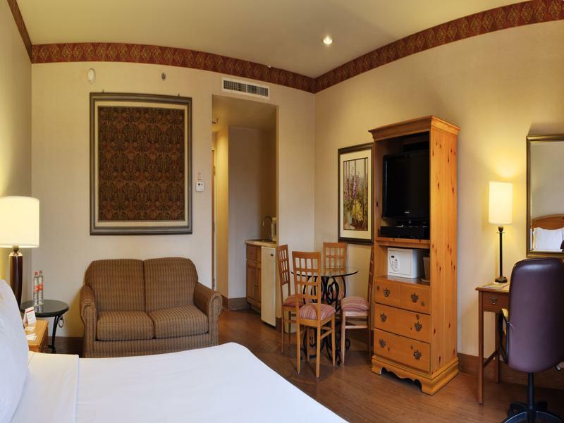 Holiday Inn Express Silao-Aeropuerto Bajio By Ihg Eksteriør billede